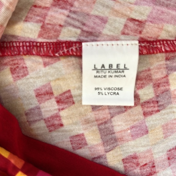 New! Ritu Kumar label SZ 3/ small red multi printed dress. - Picture 9 of 9